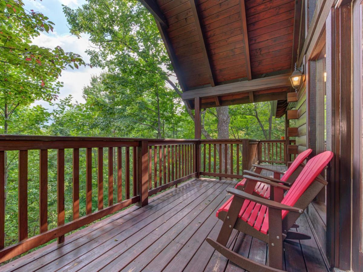 Above The Clouds, 4 Bedrooms, Pool Access, Private, Gaming, Sleeps 16 Гатлінбург Екстер'єр фото