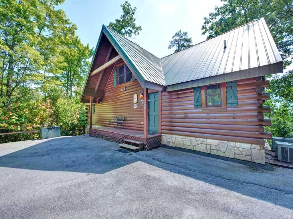 Above The Clouds, 4 Bedrooms, Pool Access, Private, Gaming, Sleeps 16 Гатлінбург Екстер'єр фото