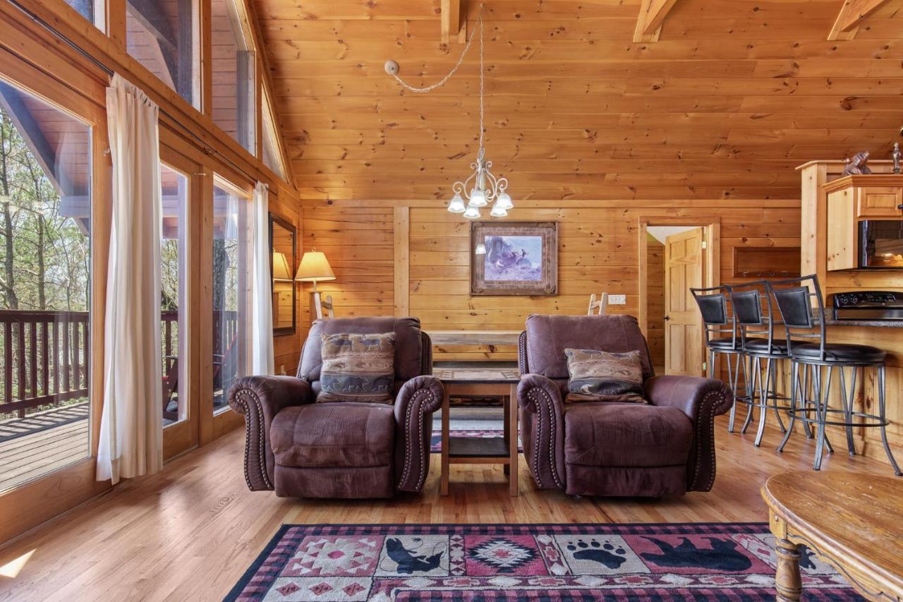 Above The Clouds, 4 Bedrooms, Pool Access, Private, Gaming, Sleeps 16 Гатлінбург Екстер'єр фото