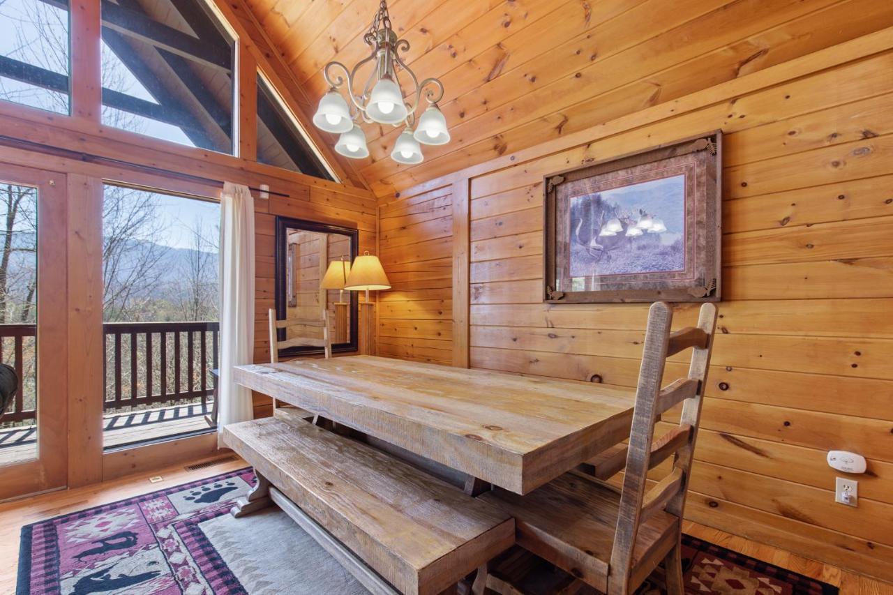 Above The Clouds, 4 Bedrooms, Pool Access, Private, Gaming, Sleeps 16 Гатлінбург Екстер'єр фото
