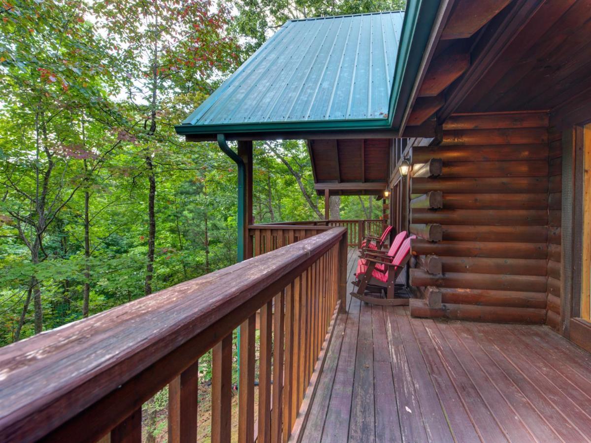 Above The Clouds, 4 Bedrooms, Pool Access, Private, Gaming, Sleeps 16 Гатлінбург Екстер'єр фото